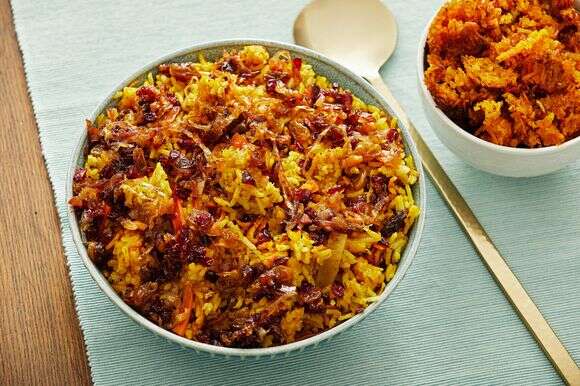 אורז משובץ (ג'וואהר פולוב) | טום מקורקל ; עיצוב אוכל: ליסה צ'רקסקי עבור הוושינגטון פוסט.