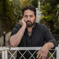 ברחוב הנשמות הטהורות דף הבית | אבישג שאר־יישוב