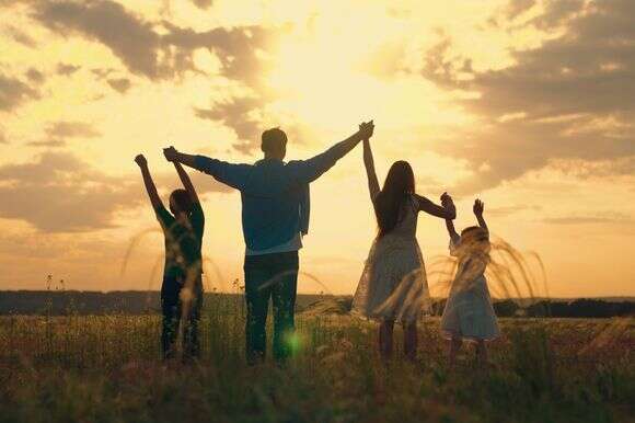 משפחה אילוסטרציה | שאטרסטוק משפחה אילוסטרציה | שאטרסטוק