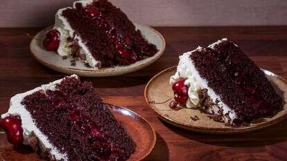 שוקולד, קצפת ודובדבנים: הקלאסיקה הגרמנית שחוזרת לאופנה | ריי לופז / עבור הוושינגטון פוסט