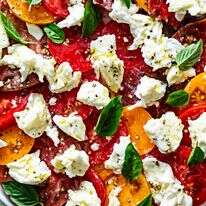 איך מכינים סלט קפרזה? | סקוט סוצ'מן עבור הוושינגטון פוסט