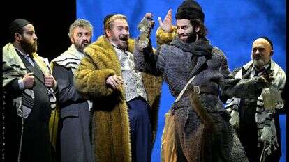 המחזה החדש של בית האופרה – הדיבוק | יוסי צבקר