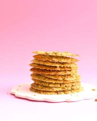 דקות בתנור וזה מוכן: עוגיות תחרה פיסטוק עדינות ושבריריות | אפרת ליכטנשטט