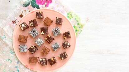 5 מרכיבים בלבד: חטיף תמרים שמחליף ממתק | אפרת ליכטנשטט 5 מרכיבים בלבד: חטיף תמרים שמחליף ממתק | אפרת ליכטנשטט