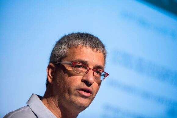 אורי כרמל | יונתן זינדל, פלאש 90