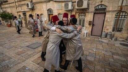 חגיגות פורים במאה שערים | חיים גולדברג - פלאש 90