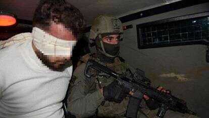 מעצר מבוקשים שתכננו להוציא פיגוע באזור יריחו | דוברות המשטרה מעצר מבוקשים שתכננו להוציא פיגוע באזור יריחו | דוברות המשטרה