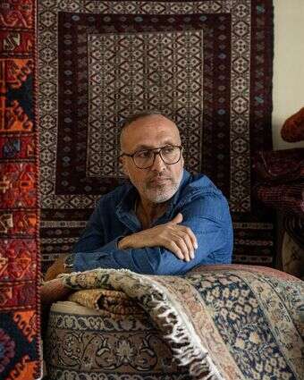 חולם בפרסית דף הבית | אבישג שאר-ישוב