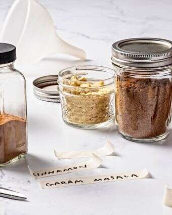 כיצד לאחסן תבלינים כדי לשמור על הטעם הטוב ביותר | הוושינגטון פוסט מאת סקוט סוצ'מן