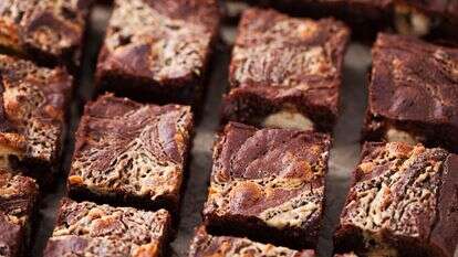 בראוניז טחינה | שאטרסטוק בראוניז טחינה | שאטרסטוק