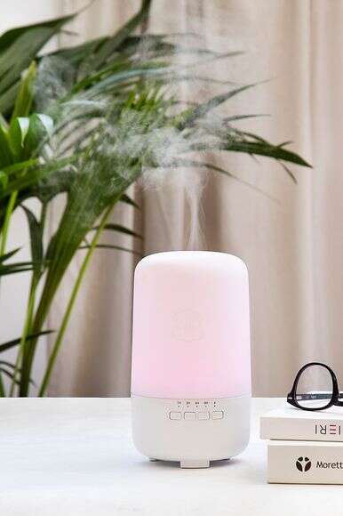 דיפיוזר לריח נעים של Laline, מאיר עם בלוטות'. 419 ש"ח | Vipdesign