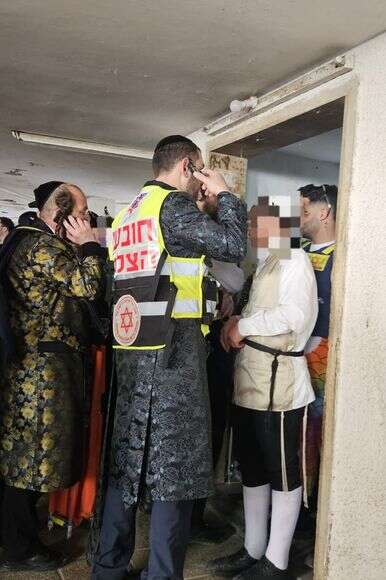 מתנדבי איחוד הצלה באחת מזירות שברי היירוט | דוברות איחוד הצלה מתנדבי איחוד הצלה באחת מזירות שברי היירוט | דוברות איחוד הצלה