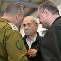 ראש הממשלה נתניהו, שר הביטחון ישראל כ"ץ והרמטכ"ל אייל זמיר בבסיס חיל האוויר בפלמחים | מעיין טואף/ לע״מ