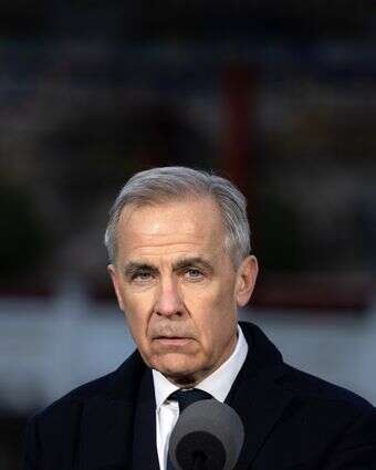 ראש ממשלת קנדה, מארק קרני, נואם במסיבת עיתונאים בבייג'ינג, סין, ב-16 בינואר 2026 | AFP