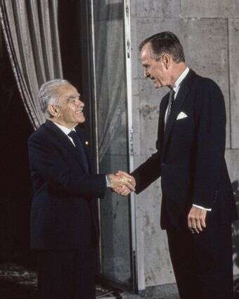 מבט מקראי על ההווה. שמיר ובוש בוועידת מדריד | גטי אימג'ס