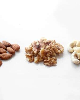 אגוזים, שקדים, קשיו | אפרת ליכטנשטט