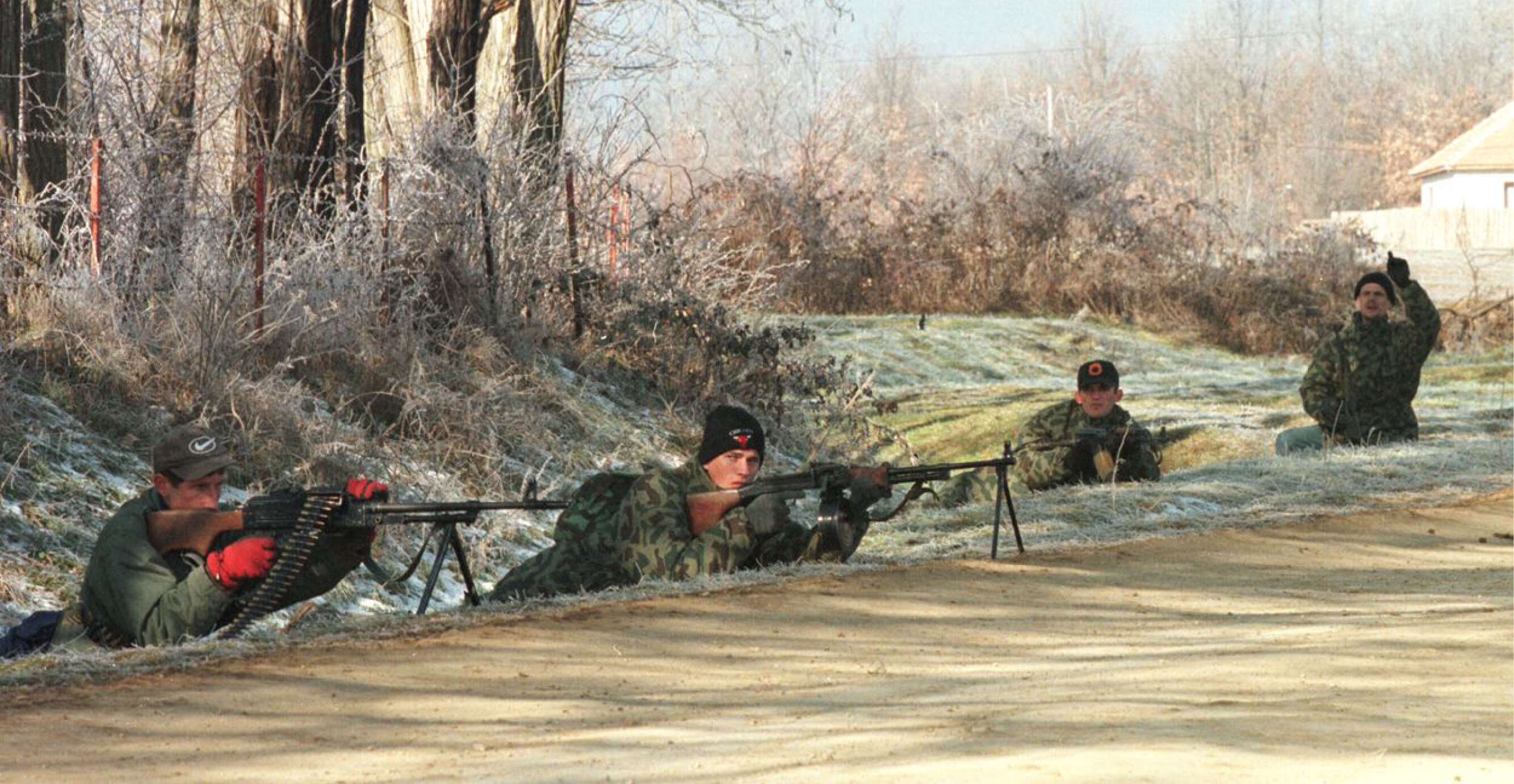 מורדים בקוסובו | AFP