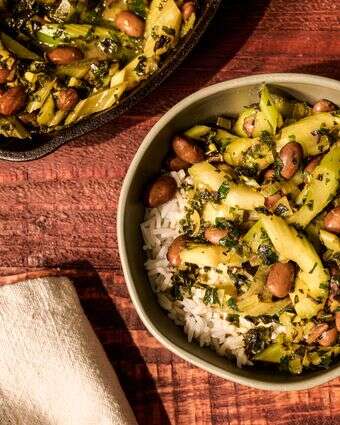 נזיד סלרי פרסי | מרווין ג'וזף; עיצוב אוכל מאת ליסה צ'רקסקי