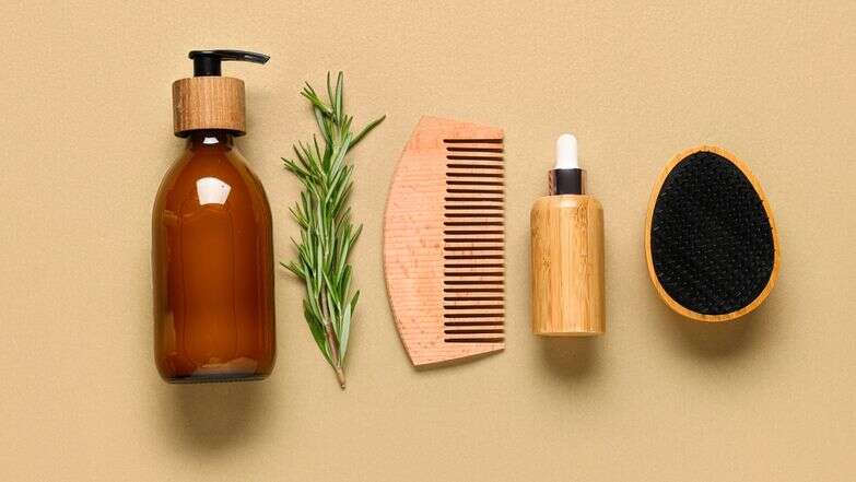 שמן רוזמרין | שאטרסטוק