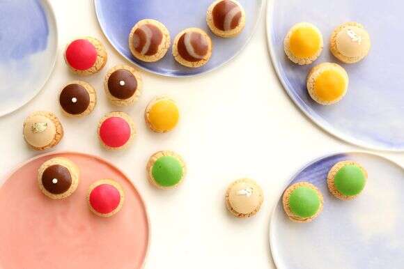 פחזניות עם כיפות מרציפן | אפרת ליכטנשטט