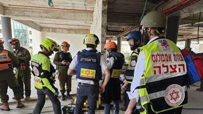 תיעוד מזירת הנפילה | דוברות מד"א