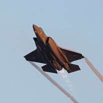 לא תחליף להשגחה, אלא ביטוי לגבורה ולאחריות שמקורן בשליחות א־לוהית. מטוס ה"אדיר" | עופר צידון, פלאש 90