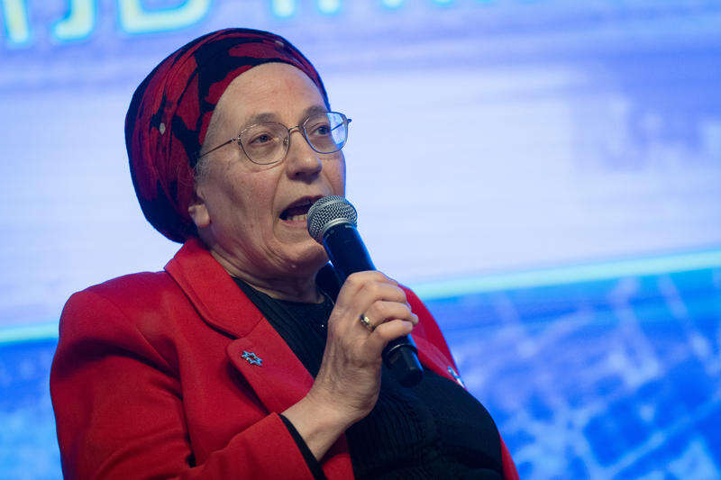 הפריימריז בציונות הדתית: אורית סטרוק ראשונה, רוטמן וסוכות אחריה