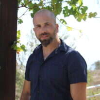 "אין תגמול יותר גדול מלראות אדם משתנה". בוק | אורי