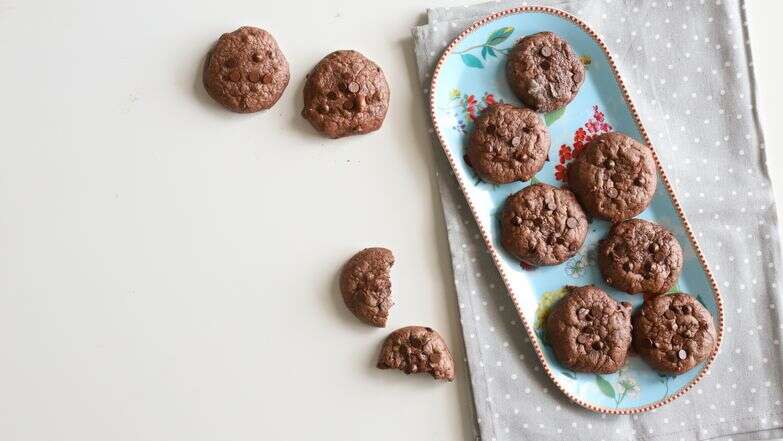 בראוניז בריאים מקמח עדשים: המתוק הקטן שיעשה טוב בימים מתוחים | אפרת ליכטנשטט