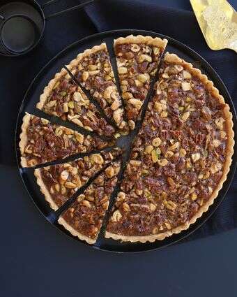 מה עושים עם מייפל ואגוזים? אופים טארט מרשים במיוחד | אפרת ליכטנשטט