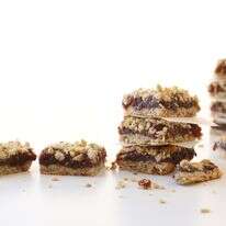 חותכים לקוביות ומחביאים במקרר: חיתוכיות תמרים ומייפל ממכרות | אפרת ליכטנשטט