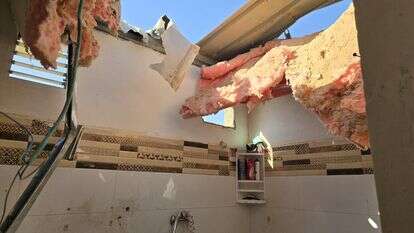 זירת נפילת שברי יירוט על בית באבו־תלול | סאלם אל עאסם זירת נפילת שברי יירוט על בית באבו־תלול | סאלם אל עאסם