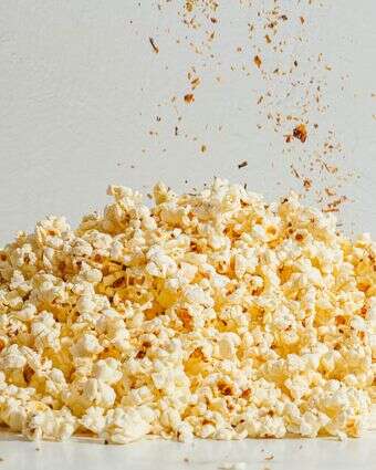 תערובות תבלינים ועשבי תיבול, כמו פפריקה, יכולות לשדרג פופקורן קנוי למיקרוגל | וושינגטון פוסט
