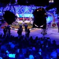 סט צילומי "ארץ נהדרת" | תומר נויברג, פלאש 90