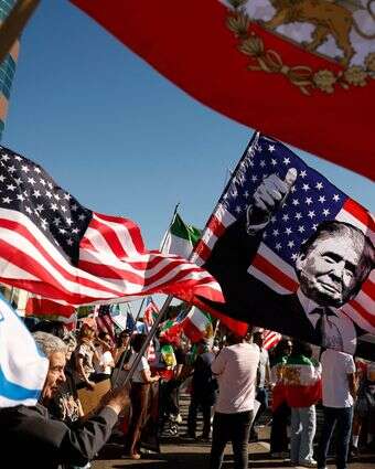 הפגנה של גולים איראנים, תומכי ישראל וארה"ב, בלוס־אנג'לס | איי.אף.פי