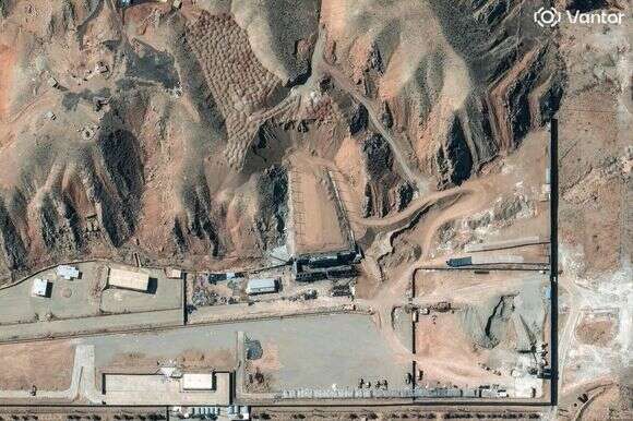 מבט על מתקן טאלגן 2 במתחם הצבאי פארצ'ין, כ-30 ק"מ דרום-מזרחית לטהרן | Satellite image ©2026 Vantor / AFP