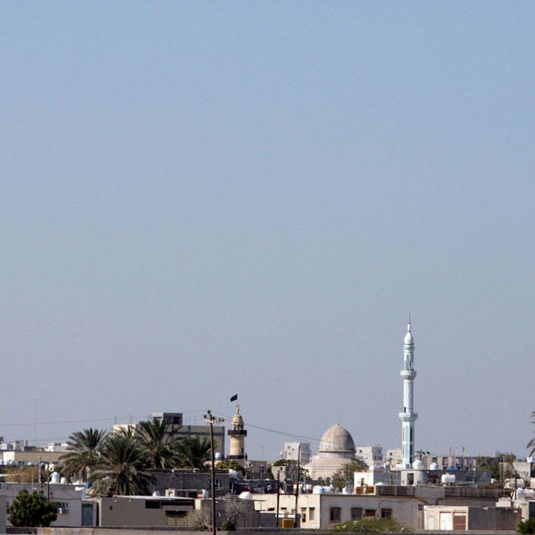 מבט על האי קשם, המשקיף על נתיב המים האסטרטגי של מצר הורמוז, איראן, | AP Photo/Vahid Salemi