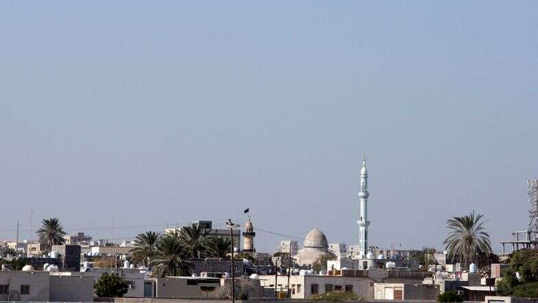 מבט על האי קשם, המשקיף על נתיב המים האסטרטגי של מצר הורמוז, איראן, | AP Photo/Vahid Salemi