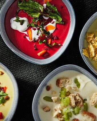 כל וריאציות של מרק ירקות עם כיוון השעון מלמטה משמאל: דלעת חורף; סלק וגזר; ברוקולי וכרוב ניצנים; וסלרי | טום מקורקל עבור הוושינגטון פוסט