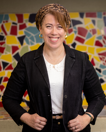 שותפות לשירות דף הבית | אריק סולטן