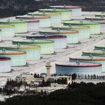 בסיס אגירת הנפט הלאומי מוטסו אוגווארה, בסיס אגירת הנפט הלאומי הראשון שנועד להבטיח אספקה יציבה של נפט במצבי חירום, בכפר רוקאשו | AFP בסיס אגירת הנפט הלאומי מוטסו אוגווארה, בסיס אגירת הנפט הלאומי הראשון שנועד להבטיח אספקה יציבה של נפט במצבי חירום, בכפר רוקאשו | AFP