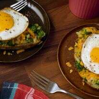 כך הופכים תפוח אדמה אפוי לארוחת בוקר מושלמת | סקוט סוצ'מן; עיצוב אוכל מאת ליסה צ'רקסקי / שניהם עבור הוושינגטון פוסט