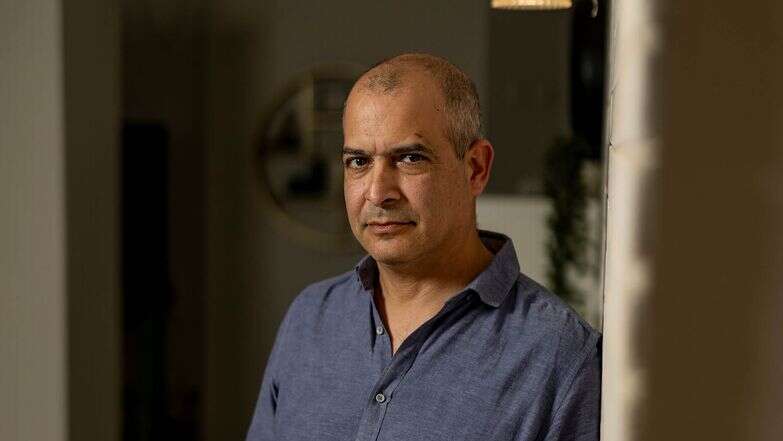 עשר תחנות דף הבית | נעמה שטרן