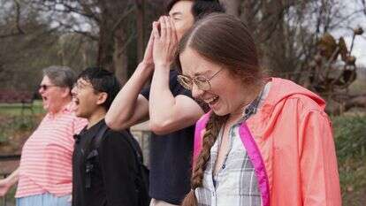 שרה וולסון משתתפת בפגישת מועדון הצעקה בפיידמונט פארק | AP/אמילי מגניין