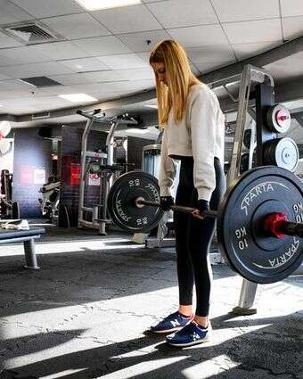 אימון כוח בחדר כושר | אבשלום ששוני/פלאש90 אימון כוח בחדר כושר | אבשלום ששוני/פלאש90