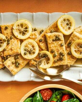 טופו פיקאטה | ריי לופז; עיצוב אוכל מאת ליסה צ'רקסקי עבור הוושינגטון פוסט