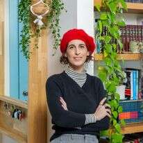 עינת א. שמשוני | אנצ'ו גוש, ג'יני