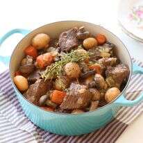 תבשיל בקר וירקות שורש | אפרת ליכטנשטט