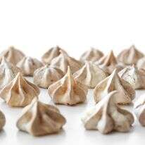 נשיקות שוקולד | אפרת ליכטנשטט