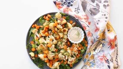 כולם טועמים את הסלט הזה – ושוכחים מהמנה העיקרית | אפרת ליכטנשטט